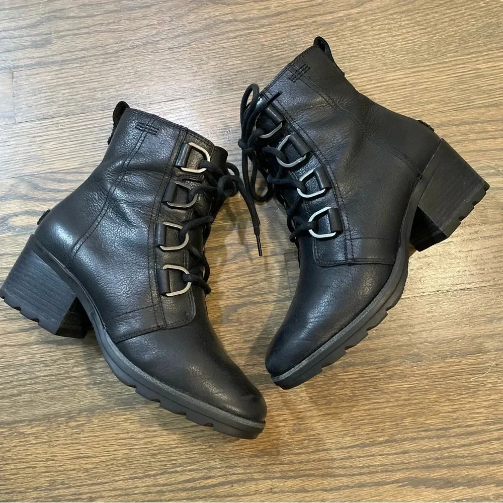 SOREL Women's Cate Lace Bootie Rain Boot Size 7.5 Black Waterproof Leather
